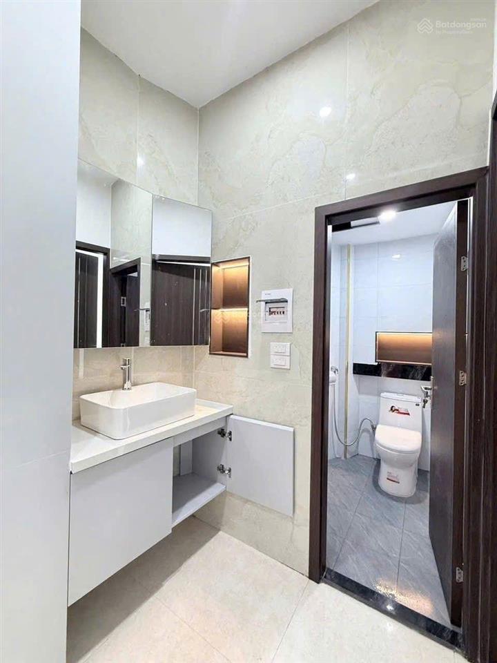 Bán nhà 45m2, 4 tầng, 5 ngủ  dân xây độc lập