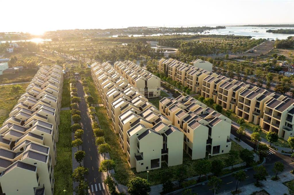 Bán biệt thự full nội thất  3 tầng tại hội an  178m2  cạnh kề rừng dừa bảy mẫu