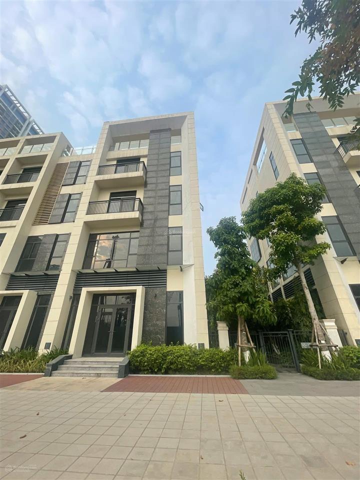580tr/m2  bán shophouse tại kđt tây hồ tây  starlake hà nội, 200 m2