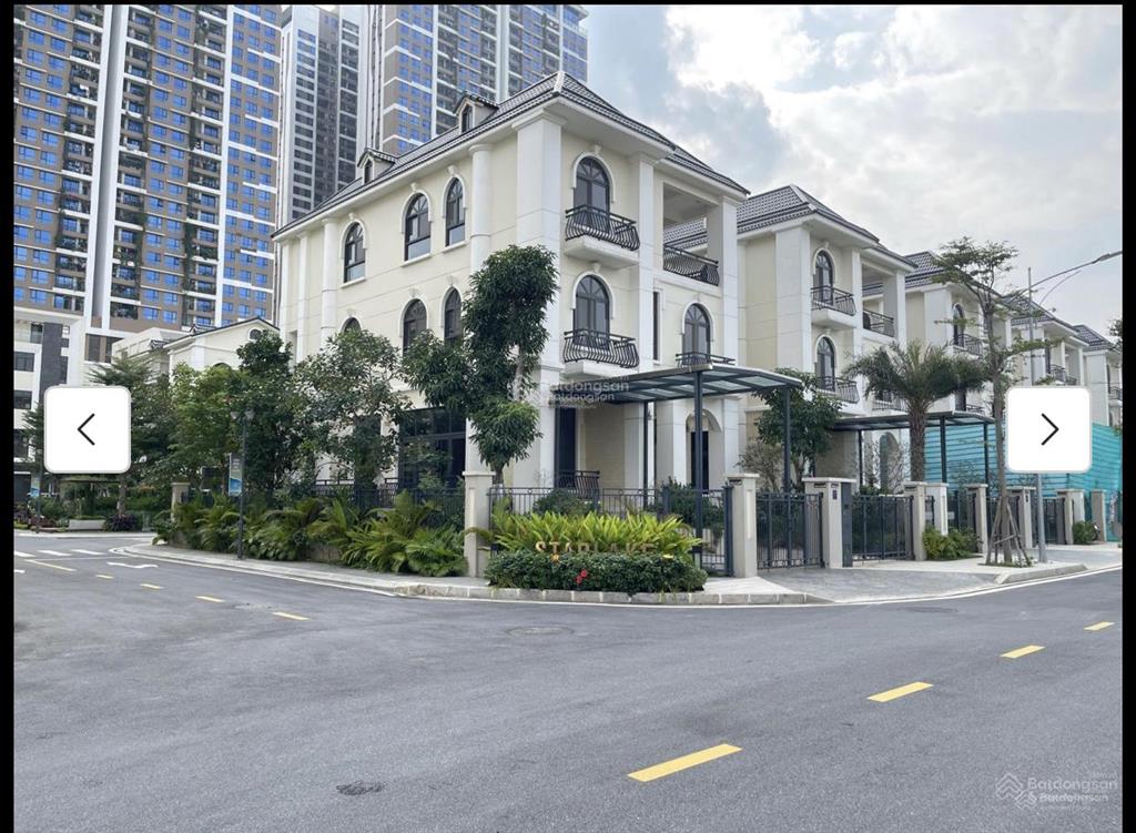 Bán biệt thự h11 starlake, giá thỏa thuận, 320m2, view hồ điều hòa tại xuân tảo, bắc từ liêm