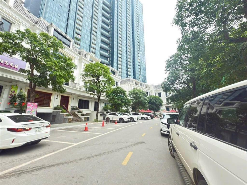 5x tỷ  bán nhà biệt thự 200m2 tại sunshine city