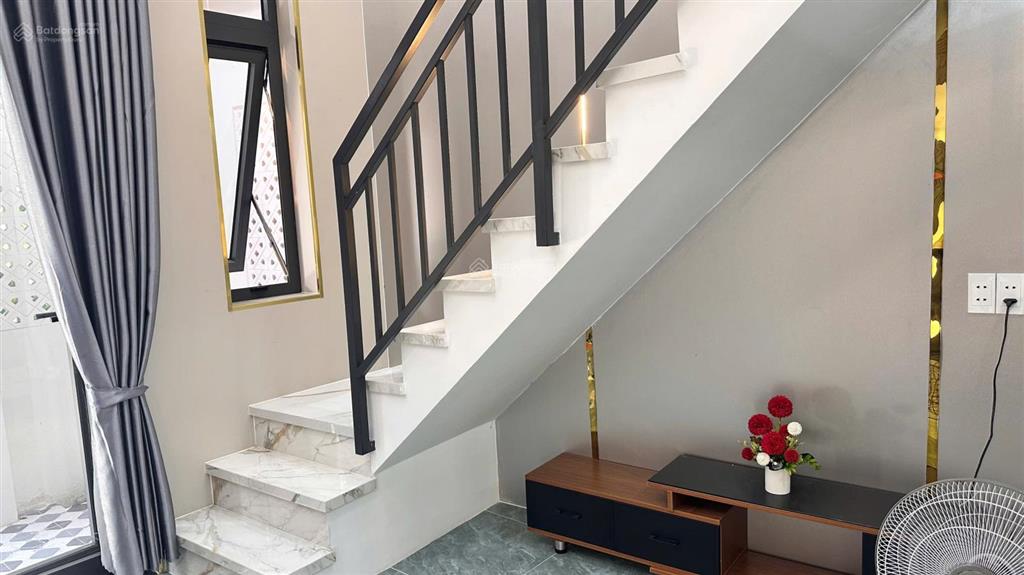 Nhà đẹp ở liền ngay trung tâm linh xuân, ngang 4m, sổ vuông, bán nhanh 3.55 tỷ