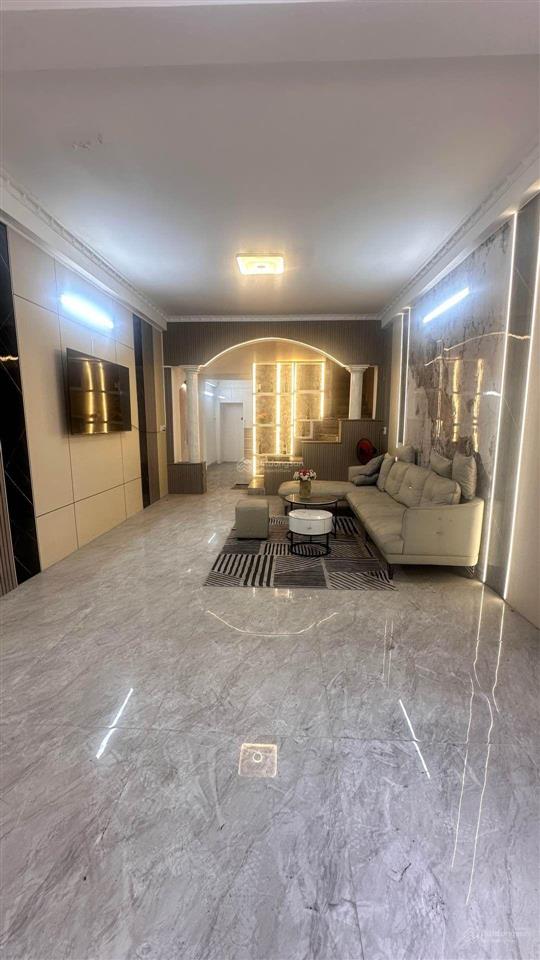 Phân khúc 5,35 tỷ đường lâm thị hố  nhà 3 tầng (71m²) ô tô đậu cửa  gần kdc hiệp thành q.12
