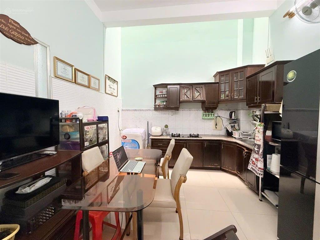 Nhà 3 tầng hoàn công đủ  4x23m đường trần thị cờ, phường thới an, quận 12 gá 4,05 tỷ