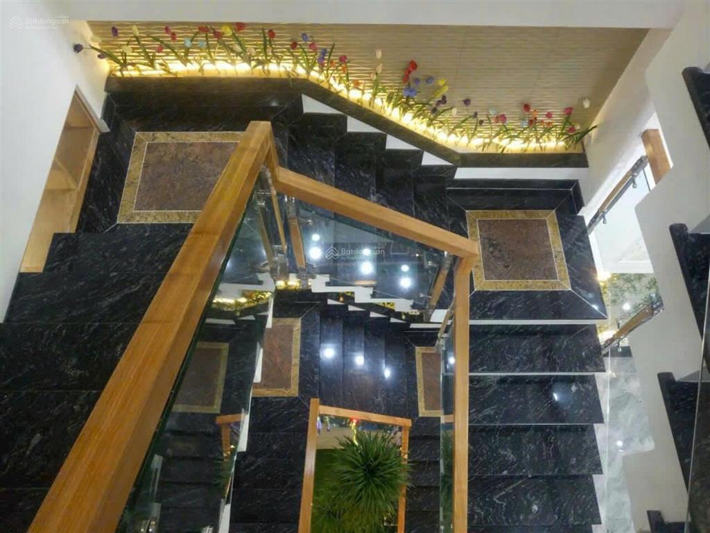 Nhà 5 tầng (84m2), tch 17/q12, hẻm xe hơi, giá giảm 200 triệu, 8,5 tỷ