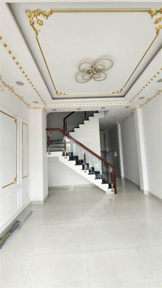 Nhà 5 tầng thang máy 6pn 50.2m nở hậu đ. 12m  vỉa hè 3m 6.5 tỷ (giảm 300 tr)