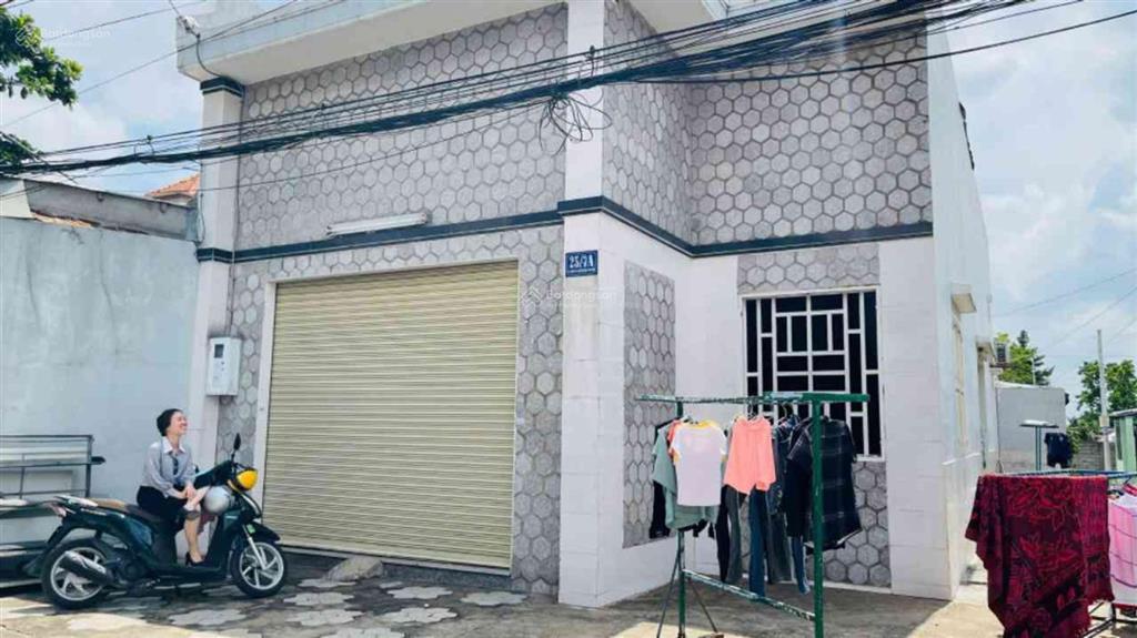 Bán gấp xưởng mặt tiền tân hiệp 8126.3m, 6 tỷ  cho thuê 100 triệu/năm