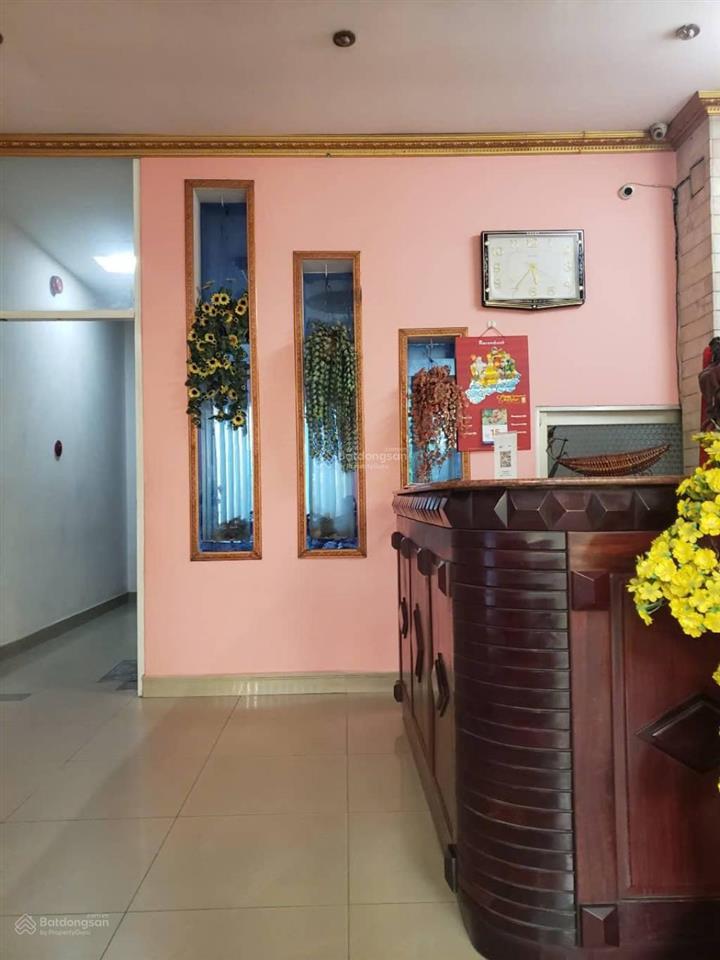 Bán khách sạn mặt tiền hà huy giáp q12 6 tầng  20 phòng  thang máy thu nhập 50 tr/tháng
