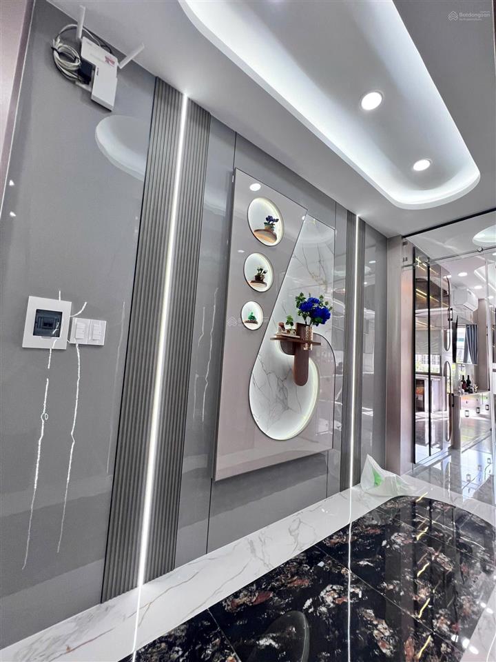 Nhà mt đường đht | quận 12 | xd 100m2 | thang máy 7 cửa | full nội thất | 12,5 tỷ (tl)