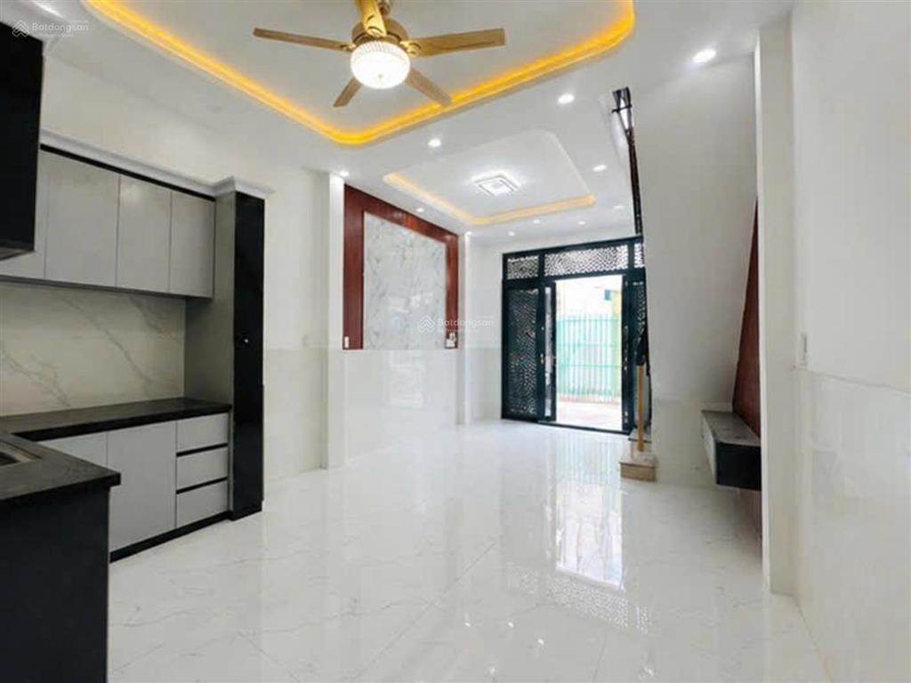 Nhà đẹp 2 tầng 4pn hẻm xe hơi thông chỉ 4,5 tỷ