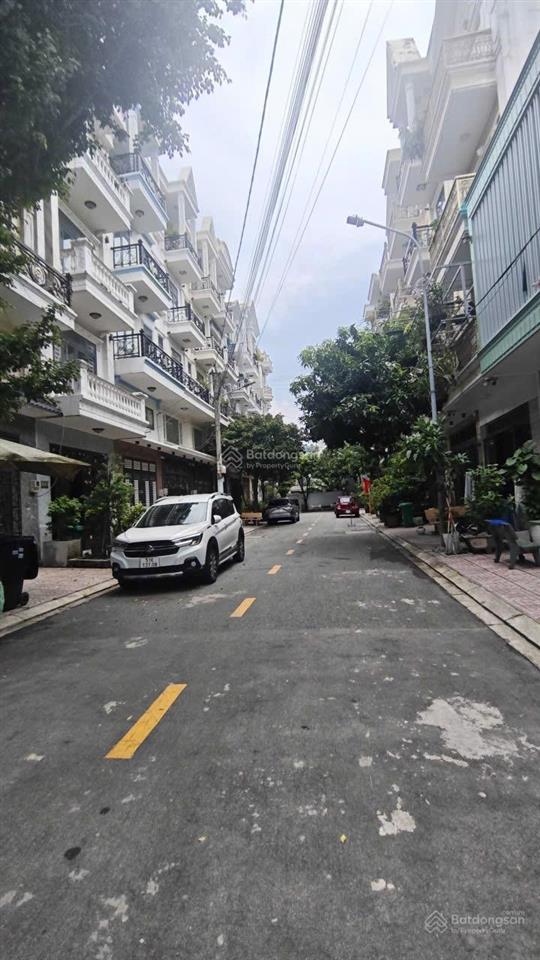 Nhà 5 tầng hiện đại | full nội thất cao cấp| đường 9m | 4pn | 6.55 tỷ