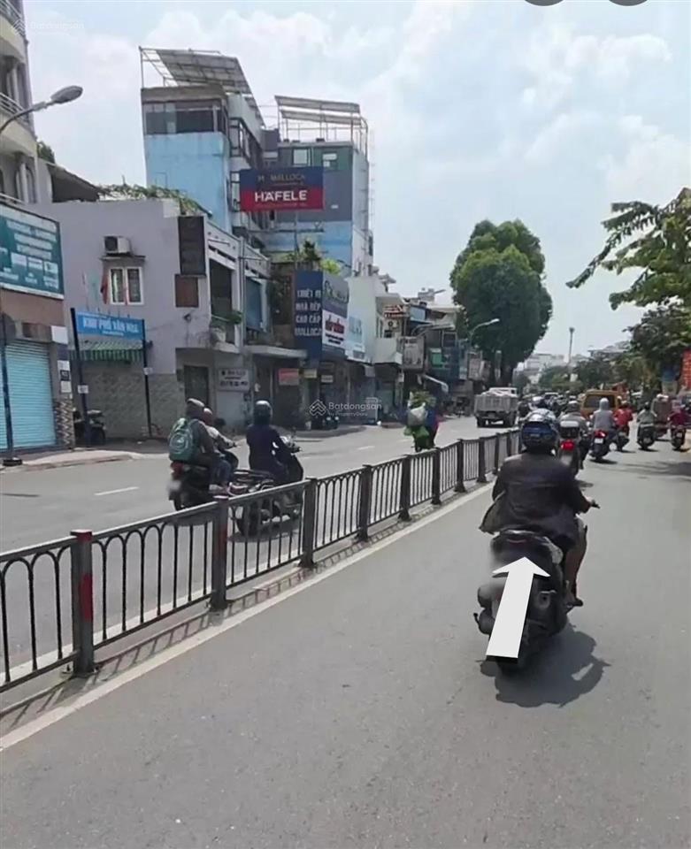 Giảm sâu 1,5 tỷ mặt tiền nguyễn kiệm ngang 5.8m  giá mới 7,3 tỷ tl