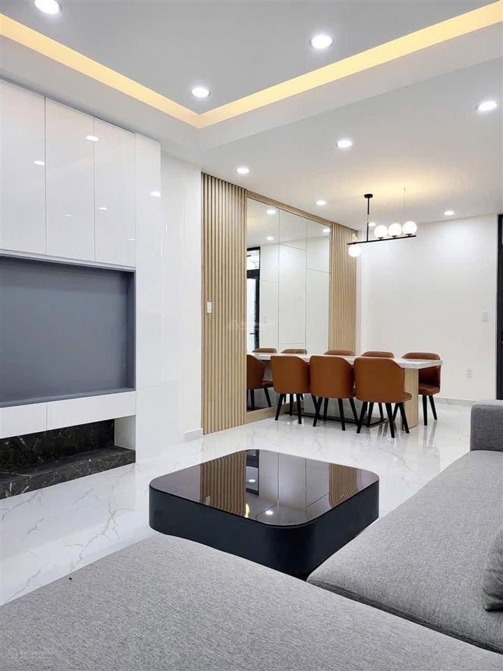 100m thổ cư | nhà 3 tầng | 4pn | đ. nhựa 10m | giảm 900 triệu | giá mới hơn 5 tỷ