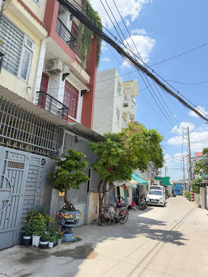 5,89 tỷ sở hữu nhà 3 tầng | nở hậu tài lộc | 169m sử dụng | hẻm ô tô