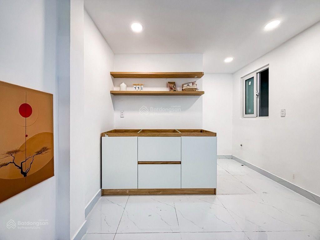 Tôn thất thuyết q4 , 68m2, ngang 4,3m nở hậu tài lộc, thu nhập 30tr/th , chỉ 7.5 tỷ (tl)