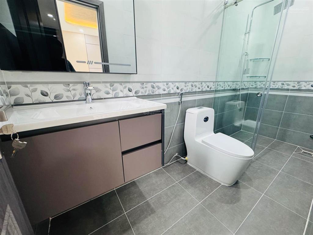 Nhà mới 3 lầu (dt 4.5 x 7)  3pn  hẻm 3.5m phan huy ích gò vấp  giá 3.18 tỷ