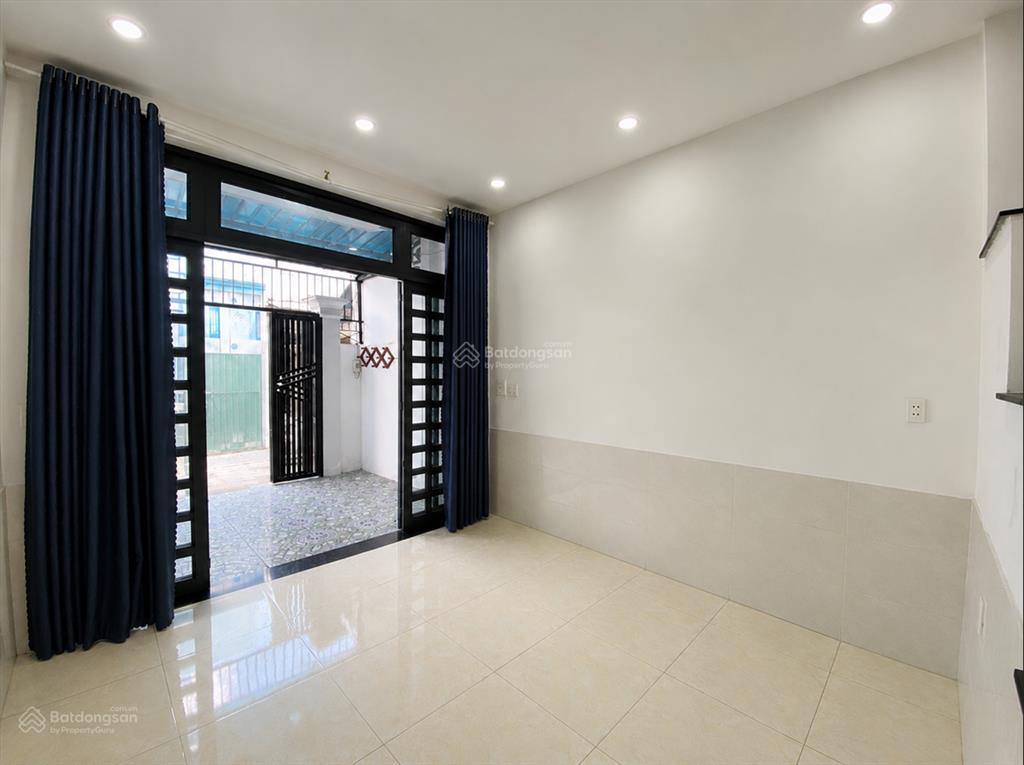 Hxh nguyễn văn khối gò vấp  dt 4.8 x 14  2 lầu sân để xe rộng  4.35 tỷ