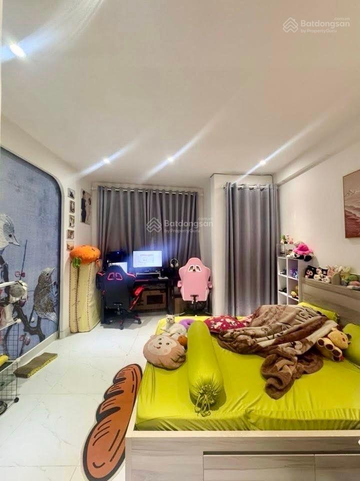 Hẻm 6m nguyễn văn khối gò vấp  2 lầu  dt 4x8m  đối diện hàng xóm vip  3,4 tỷ