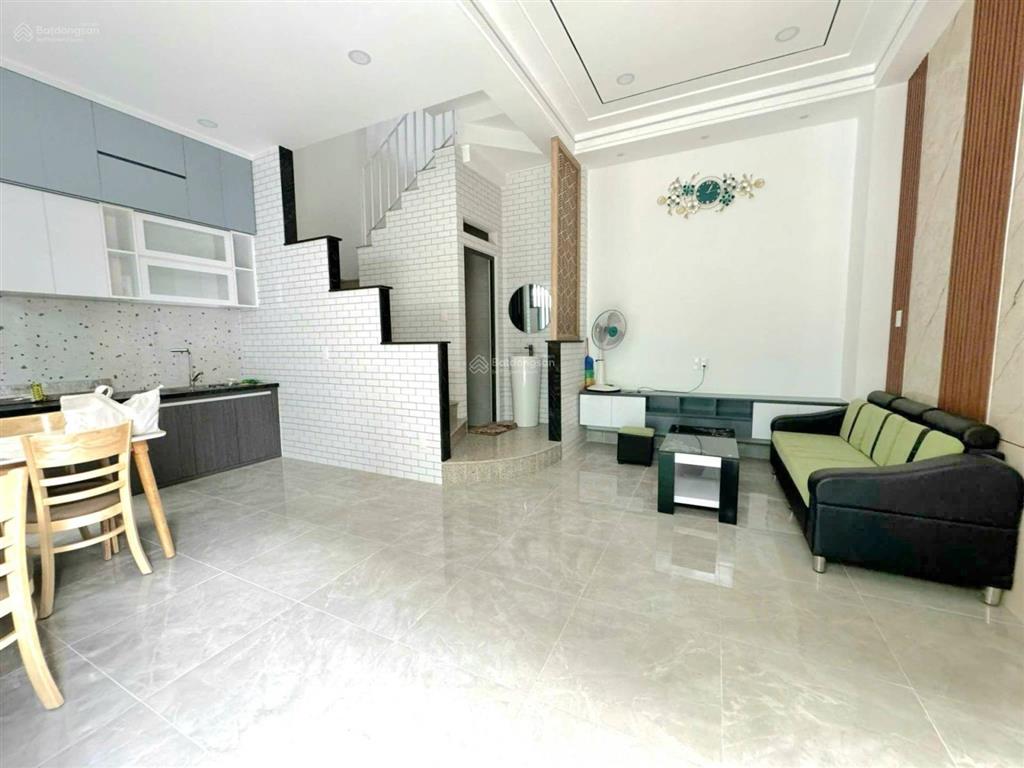 Hẻm 5m phan huy ích  p12 gò vấp  32m2  4 tầng btct  sân thượng mát rượi  3pn  chỉ 3.5 tỷ