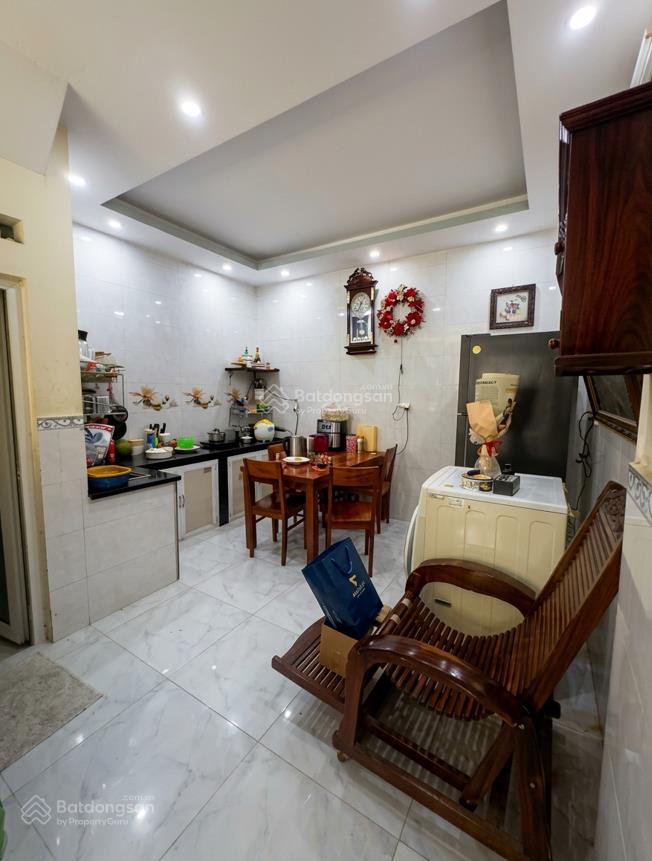 2 tầng  4 x 9  hẻm 3.5m  ô tô vf3 thông  quang trung  nhỉnh 3 tỷ