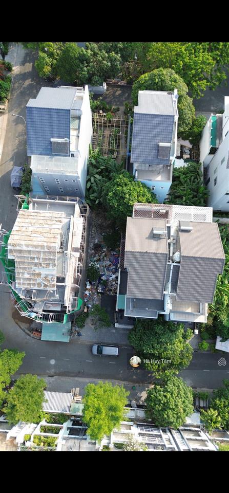 Bán đất biệt thự gia hòa, quận 9. dt 7x20m giá tốt