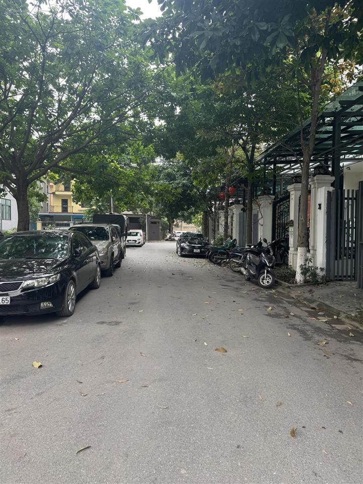 107m2/27.9tỷ [liền kề quận thanh xuân] vỉa hè 3 ô tô tránh  cạnh vin cao xà lá  giá tốt nhất khu