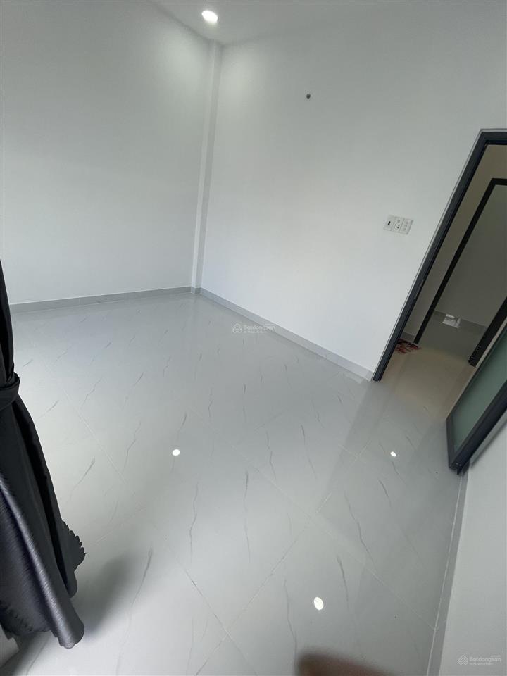 Bán nhà hxh 4m thông bình tân  4x8m  2 tầng  shr  kế tân phú  nhỉnh 3 tỷ vào ở ngay