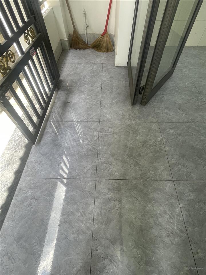 Bán nhà ngang khủng 5m  70,5m2  mà chỉ 4 tỷ  bình tân  2 tầng  kế tên lửa  vào ở ngay