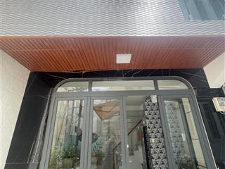 Bán nhà rẻ hẻm 4m thông  2 tầng  mà chỉ 2,8 tỷ  dts 47,2m2  kế tên lửa  vào ở ngay