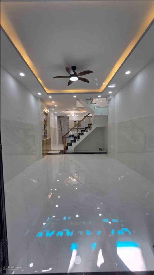 Bán gấp nhà lê văn quới  bình tân  4x12  2 tầng  gần aeon tân phú  hẻm 5m thông  nhỉnh 4 tỷtl