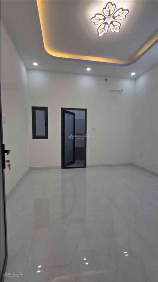 Bán gấp nhà lê văn quới  bình tân  4x12  2 tầng  gần aeon tân phú  hẻm 5m thông  nhỉnh 4 tỷtl