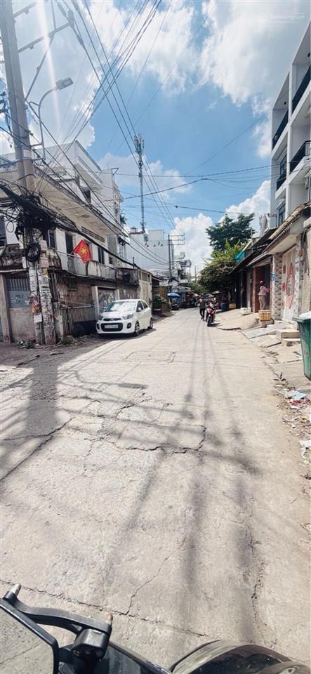 Chính chủ bán nhà 42m2  2 tầng  bình trị đông  kế tên lửa  hẻm 5m thông  nhỉnh 3 tỷ