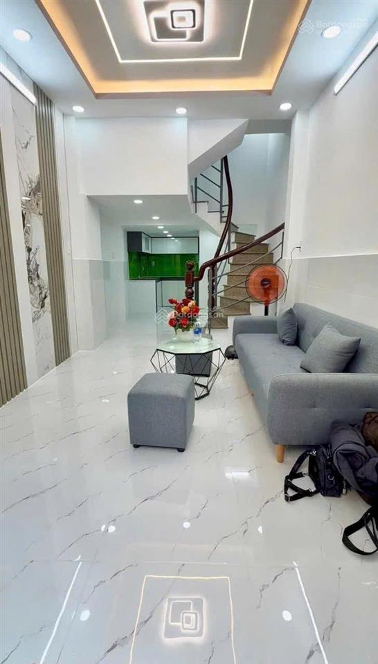 Bán nhà sát mt chợ  bình tân  2 tầng  30m2  hẻm xe tải  giáp tên lửa  nhỉnh 3 tỷ