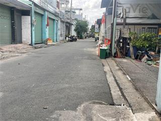 Bán nhà 2 mặt tiền hẻm 4m  4x10  2 tầng  dòng tiền 6 tr  kế ngã tư bốn xã  nhỉnh 3 tỷ