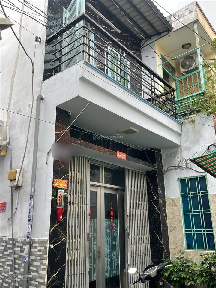 Bán nhà 3 tầng  3x10  bình tân  hẻm 4m thông  lê văn quới  3 tỷ vào ở ngay