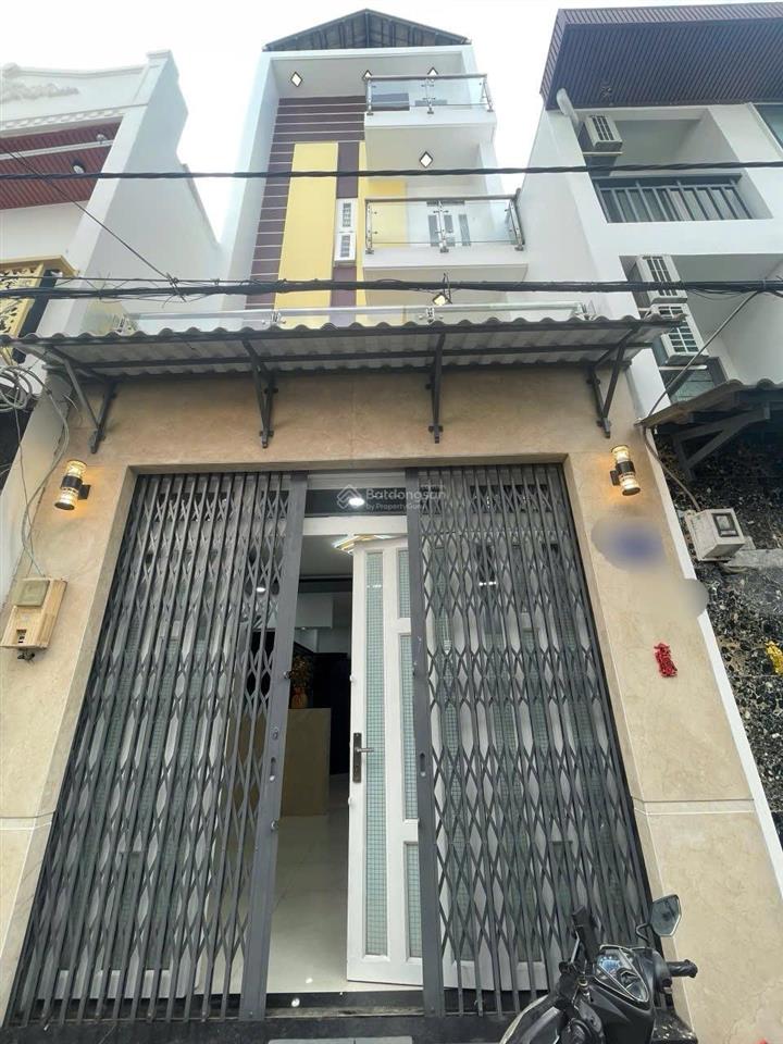 Bán nhà 4 tầng có sân thượng  4x8m hẻm 5m thông  tặng full nội thất  bình tân  nhỉnh 4 tỷ vào ở