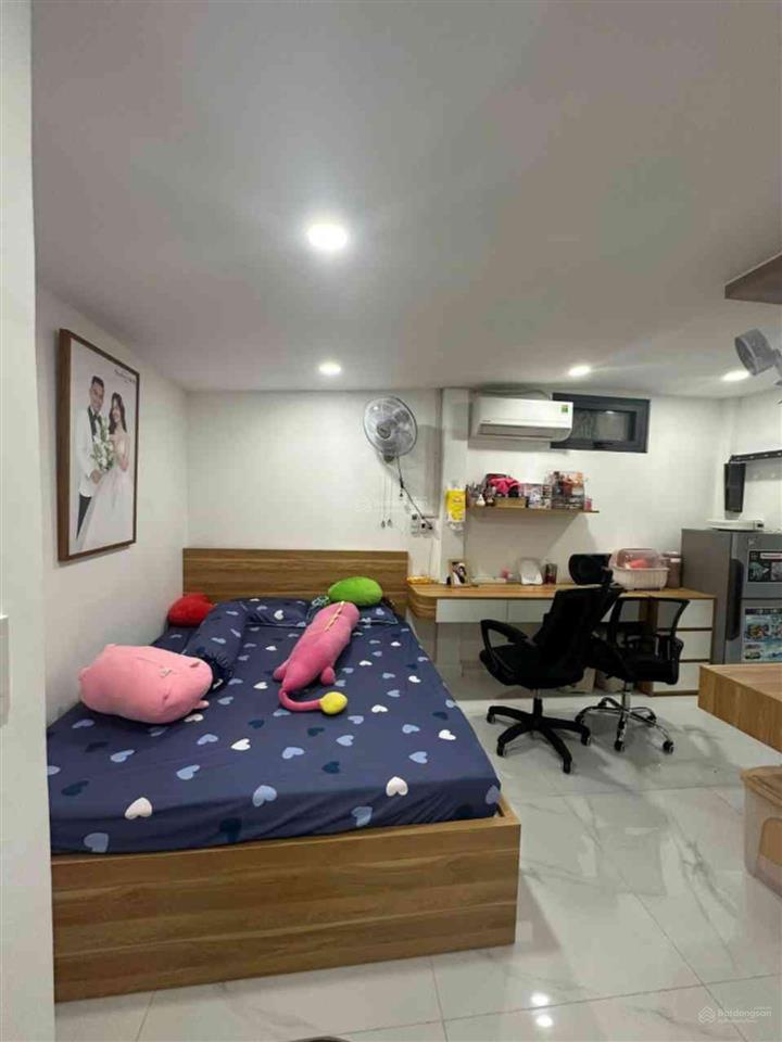 Bán nhà 4 tầng  khu phân lô gò xoài  4x13  hẻm 6m thông  kế aeon tân phú  nhỉnh 4 tỷ vào ở.