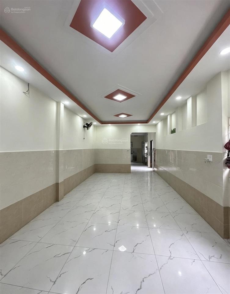 Bán nhà 4x15  2 mặt tiền lê văn quới  2 tầng  có phòng ngủ trệt   hẻm 6m thông  nhỉnh 4 tỷ tl