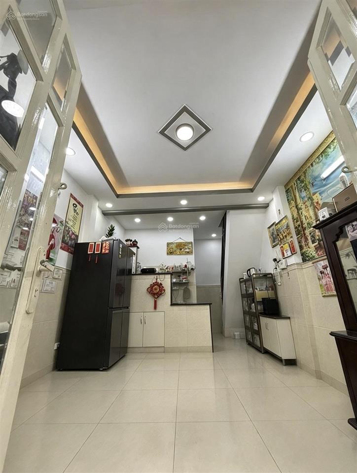 Bán nhà bình tân 2 tầng btct  27m2 hẻm xe hơi thông sát bình long chính chủ nhỉnh 2 tỷ còn tl