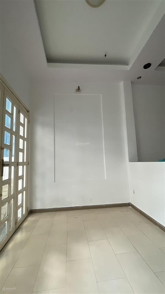 Nhà ngay bình tân 3 tầng btct  77,7m2 xe hơi tới cửa thông  giáp tên lửa  sổ riêng  4.8 tỷ tl