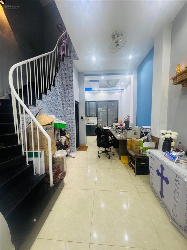 4 tầng  tân kỳ tân quý  72m2  mt hẻm  xe tải quay đầu  giáp bình long  nhỉnh 7 tỷ còn tl
