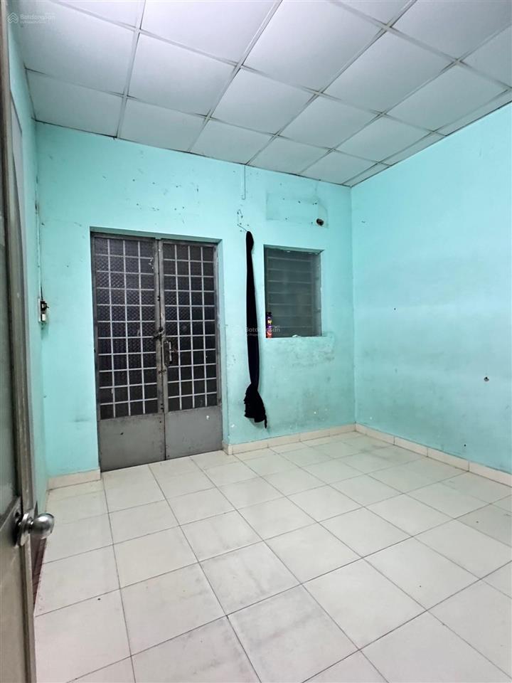 Ngay kênh tham lương  10m ra mặt tiền  37m2  2 tầng btct  xe hơi đỗ cửa  nhỉnh 2 tỷ tl
