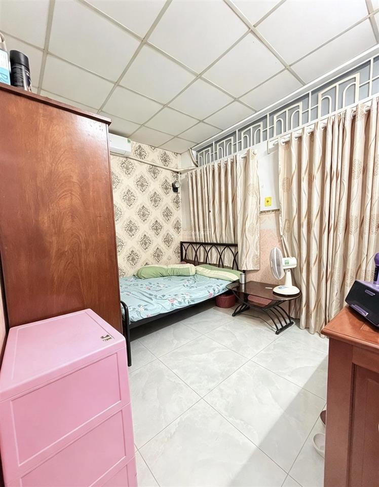 2 tỷ xíu " ngay hl2  32m2  2 tầng btct  hẻm 4m thông  giáp phan anh 4 xã  shr  có dòng tiền