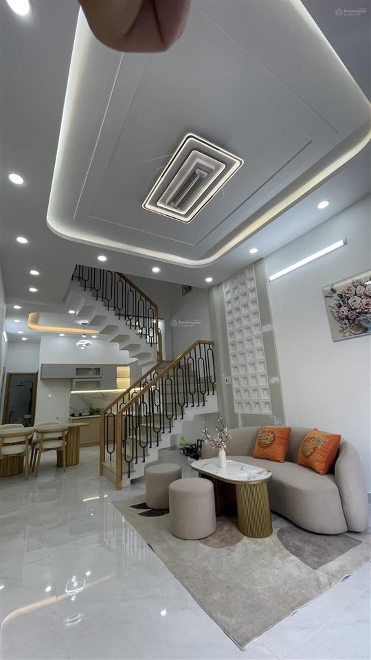 4x15 giáp aeon tân phú  2 tầng btct  xe hơi 4m thông  shr  nhỉnh 4 tỷ tl