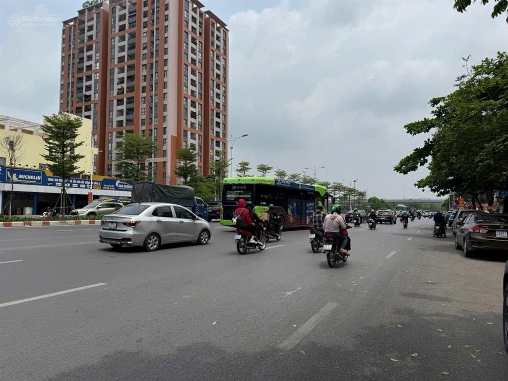 Siêu phẩm mặt phố vỉa hè kinh doanh đàm quang trung