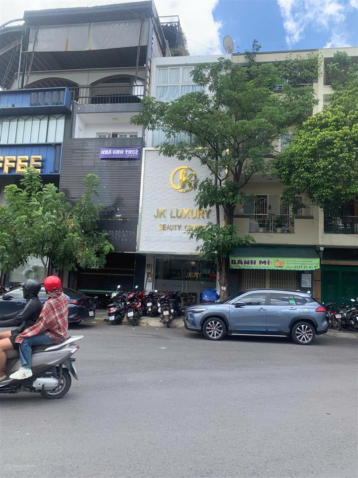 Siêu phẩm duy nhất mt hoa lan ngay vòng xoay phan xích long  4 tầng  hđt 70tr  giá 20,5 tỷ