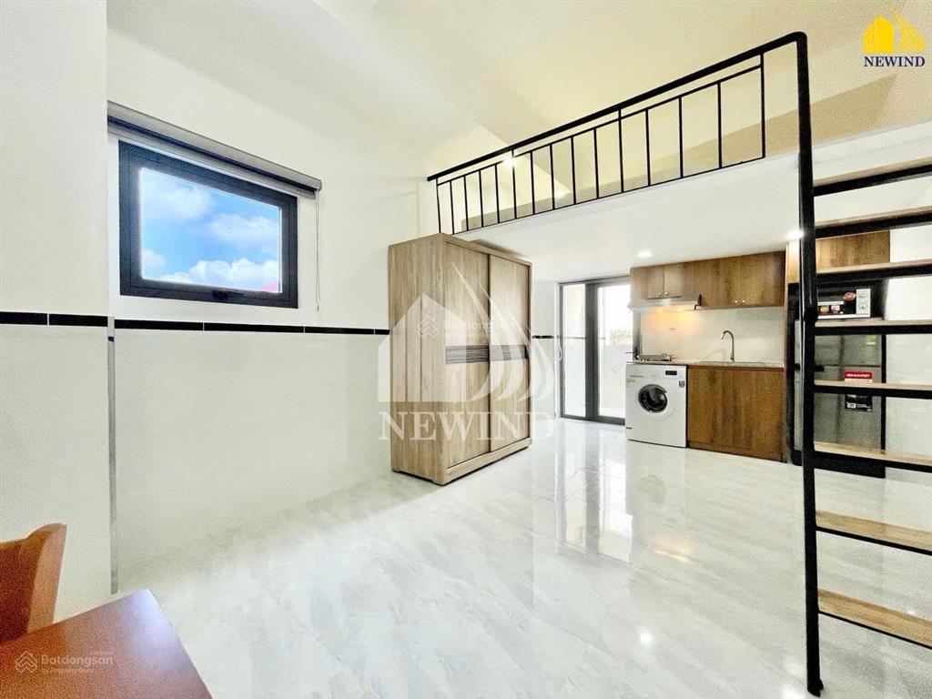 Căn hộ có gác full nội thất máy giặt riêng chỉ tính điện nước giá nhà nước