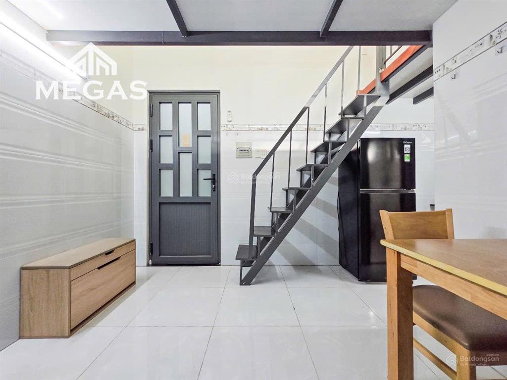 Căn hộ có gác cao full nội thất phù hợp ở 34 người gần vng, kcx, ufm, quận 4, quận 1