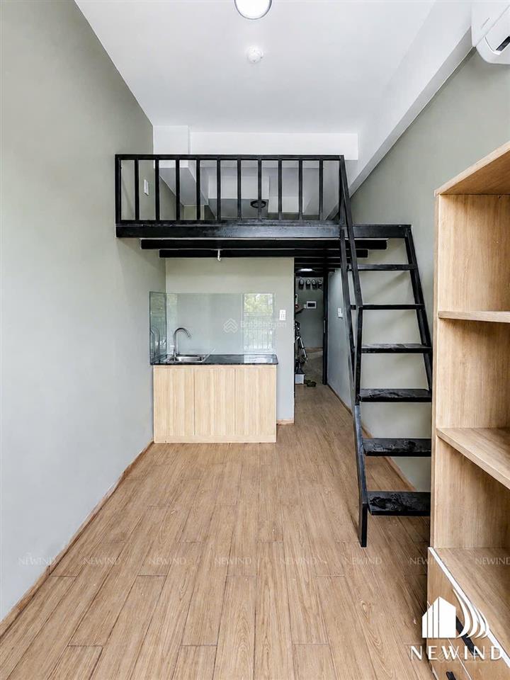 Phòng gác mới xây đầy đủ nội thất có ban công gần tdtu, pvgas, tài nguyên môi trường