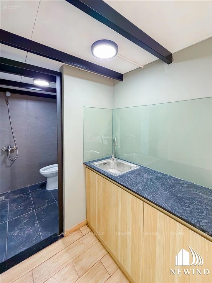 Phòng có gác cửa sổ mới xây cách tdtu, rmit, nttu, pvgas chỉ 5  10 phút